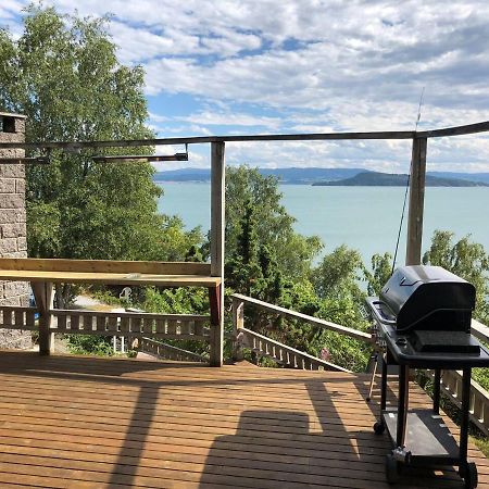 Beautiful 3 Bed Cottage In Ytteroy With Seaview Dış mekan fotoğraf